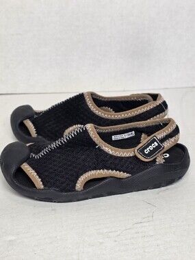 Crocs Swiftwater Sandals Kids Size 13 Unisex  Closed Toe Slingback Black